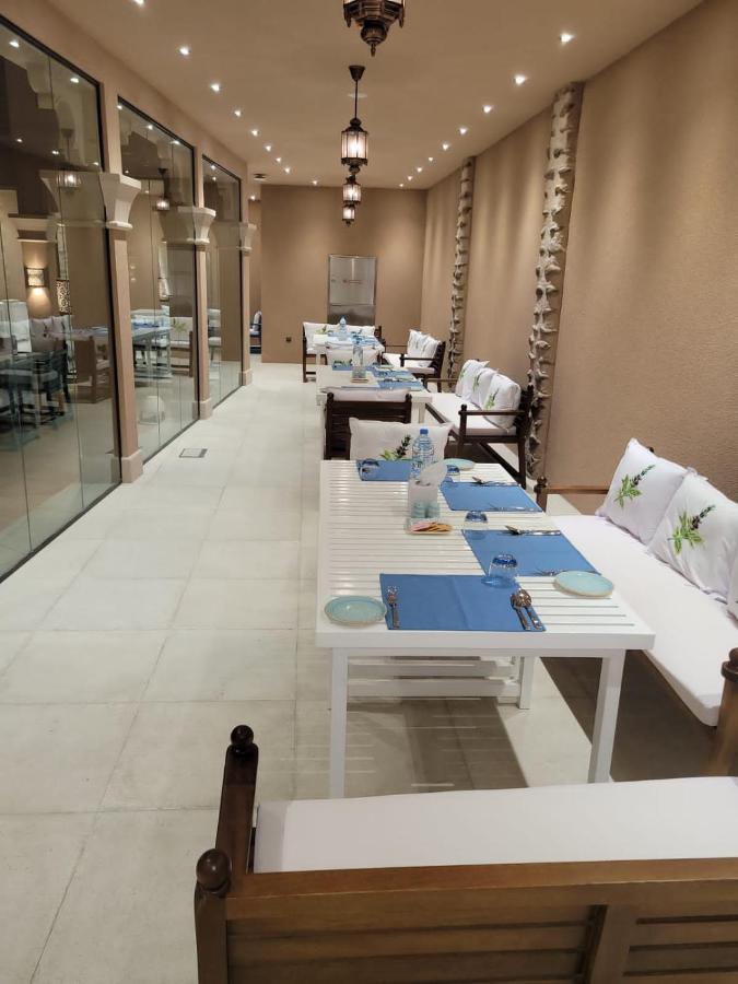 Nozol Al Rayaheen By Sharjah Collection 豪尔费坎 外观 照片